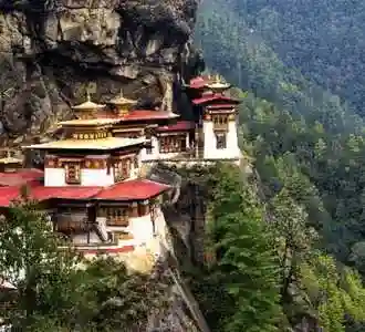 Paro paro-destination