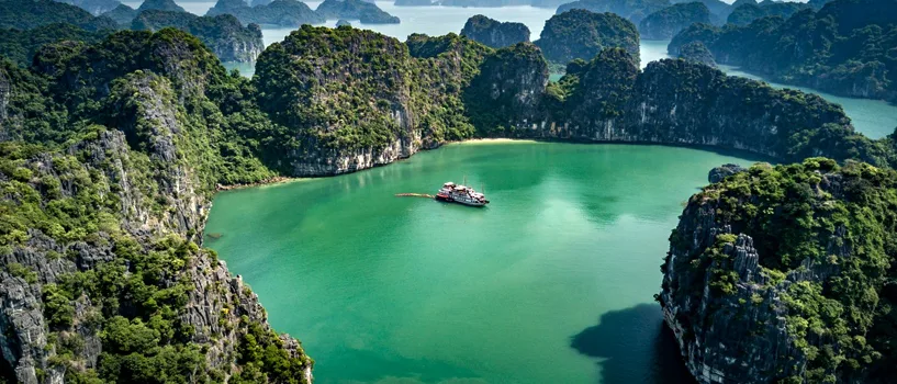 Kolkata to Vietnam Package Tour