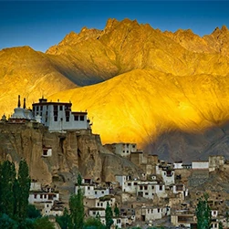 Ladakh Package Tour from Manali by Car Via Keylong