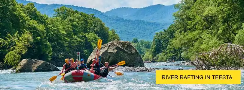Enjoy White Water River Rafting in Teesta during Darjeeling Family Package Tour, Gujrat