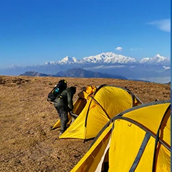 sandakphu land rover tour