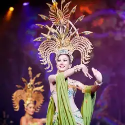 thailand package tour with alcazar cabaret show